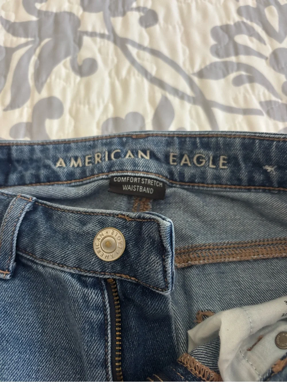 American Eagle Outfitters Dark Blue Distressed Skinny Jeans